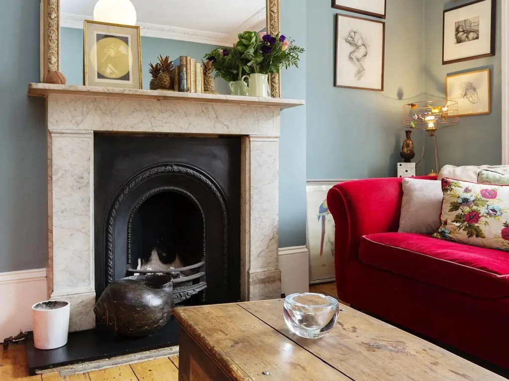 Veeve  Georgian Townhouse 3 Bed 2 Bath St Peter S St Islington