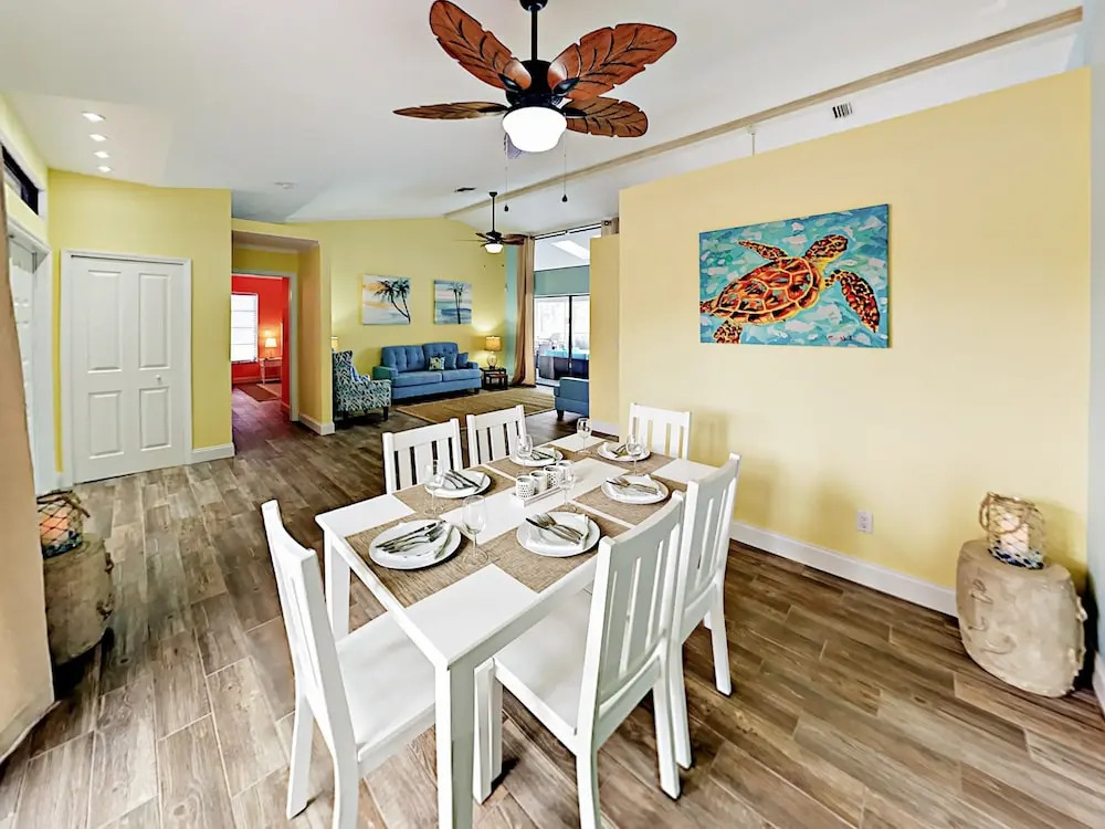 South West 4th - 4 Br Home