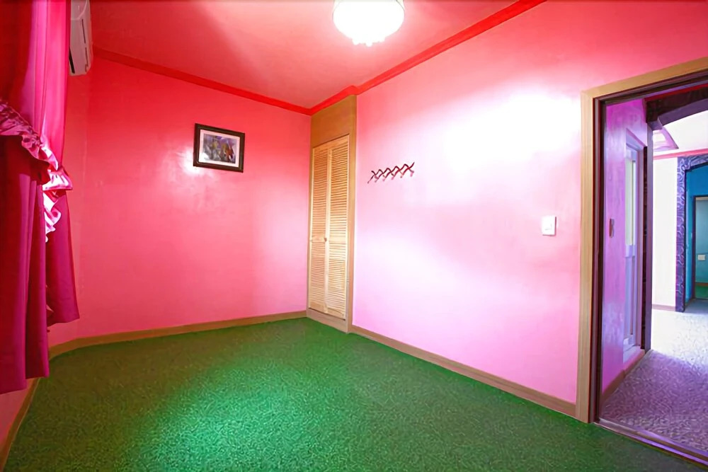 Hoengseong Forest Jewelry Pension (Pool)