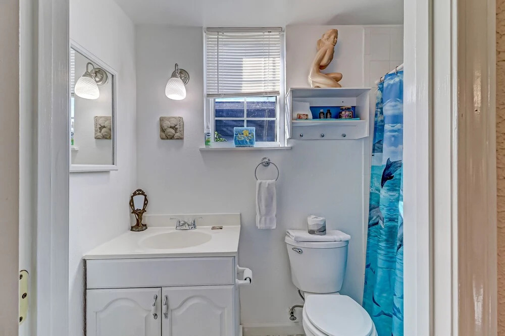 Dog Friendly Old Fernandina Style Home with Extra Studio Room by RedAwning