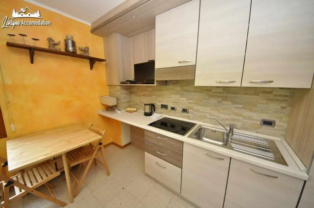 Baita Carosello Apt 4 by Livigno Accomodation