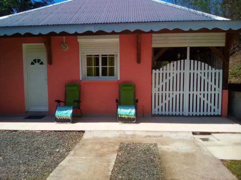House with One Bedroom in Deshaies, with Furnished Garden And Wifi - 200 M From the Beach