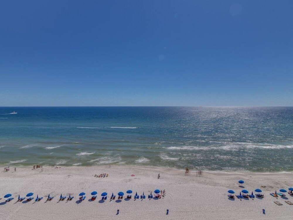 Long Beach Resort #3-503 by RealJoy Vacations