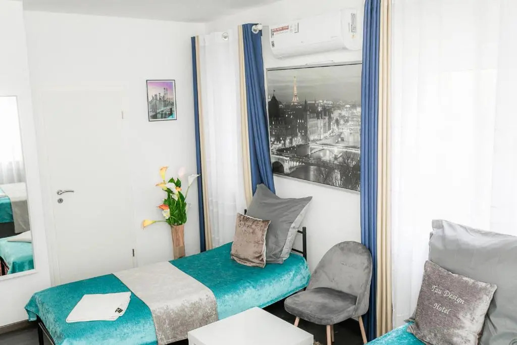 Tau Design Hotel