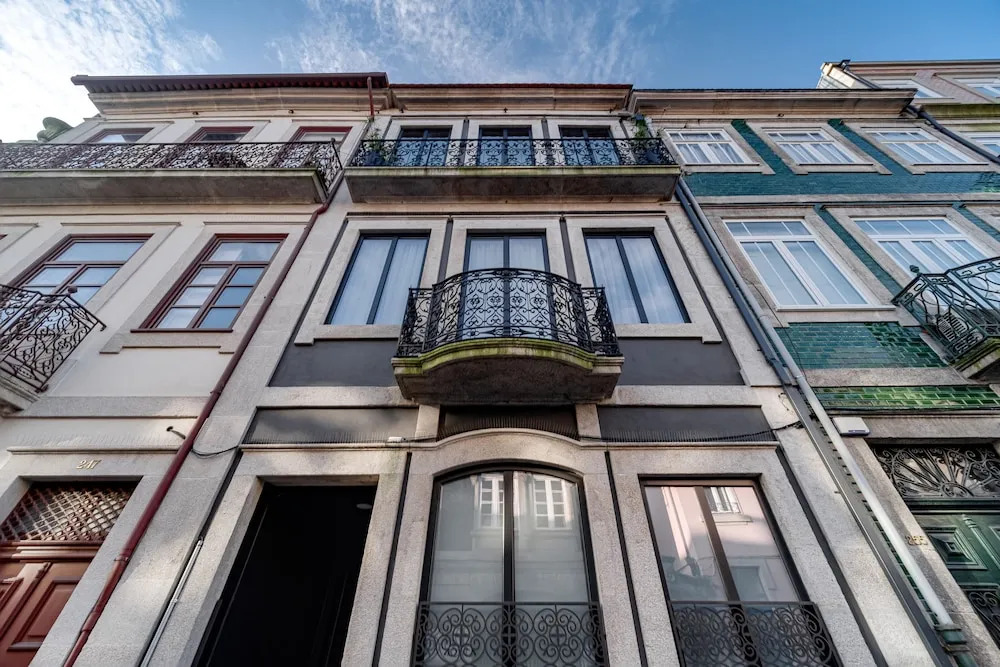 Nomads Revival Porto Studio