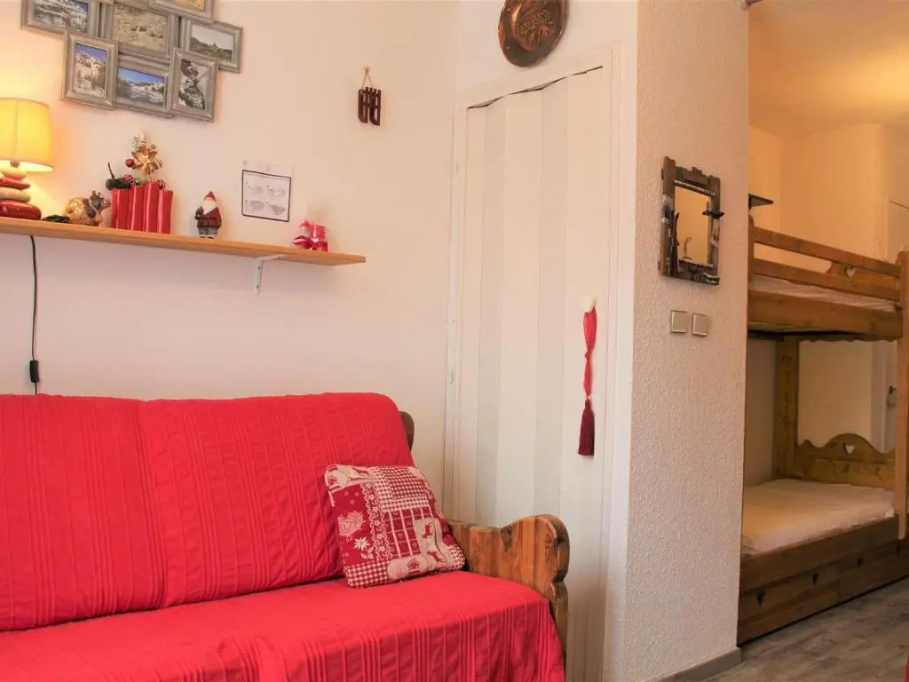 Appartement Vars, 1 pièce, 4 personnes - FR-1-330B-95