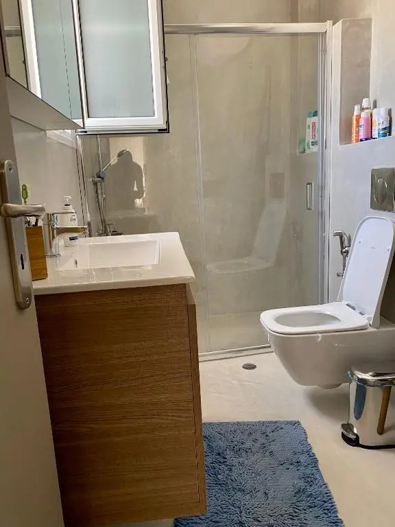Ideal location, 360 sea view, 2 beds, modern apartment