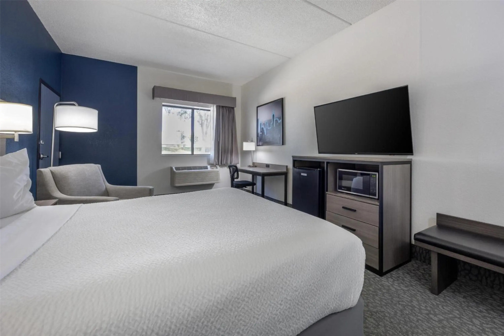Best Western Bolingbrook Hotel