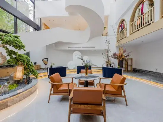 Floral Hotel·An instant hotel