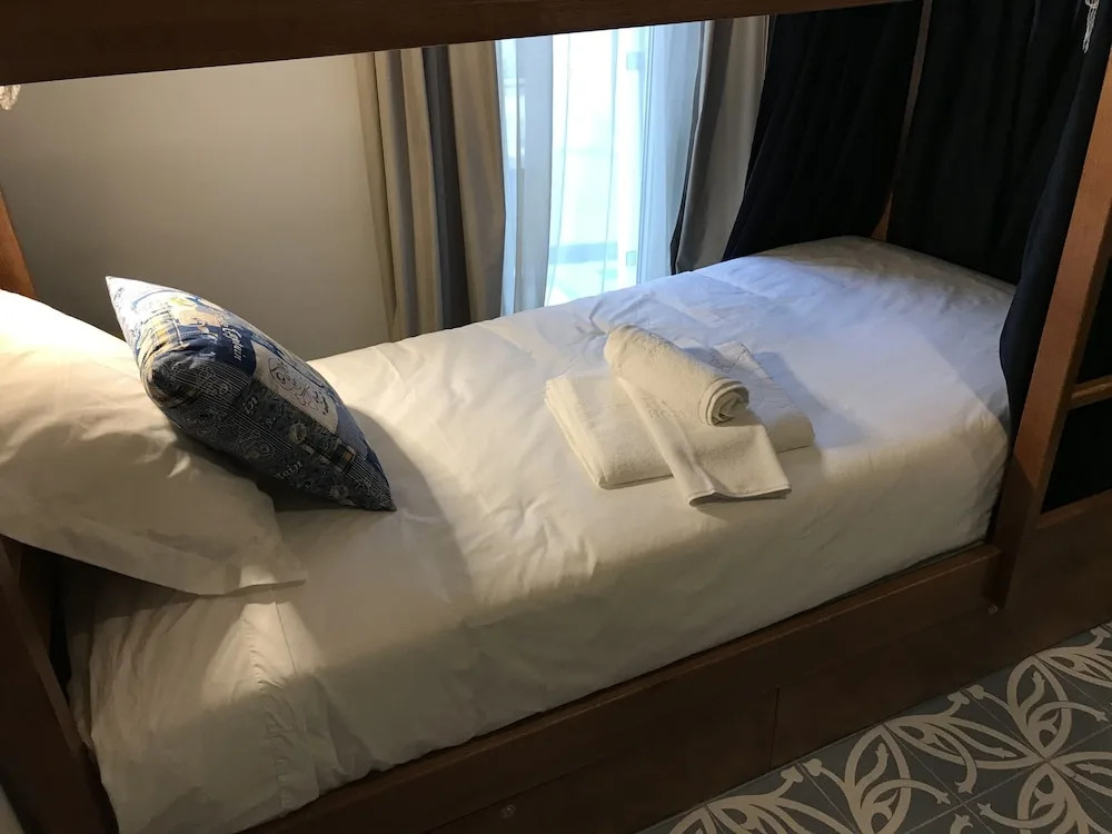 Royal Beach Hostel