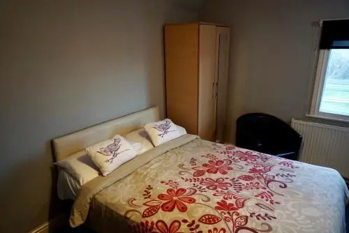 Adnans Hotel