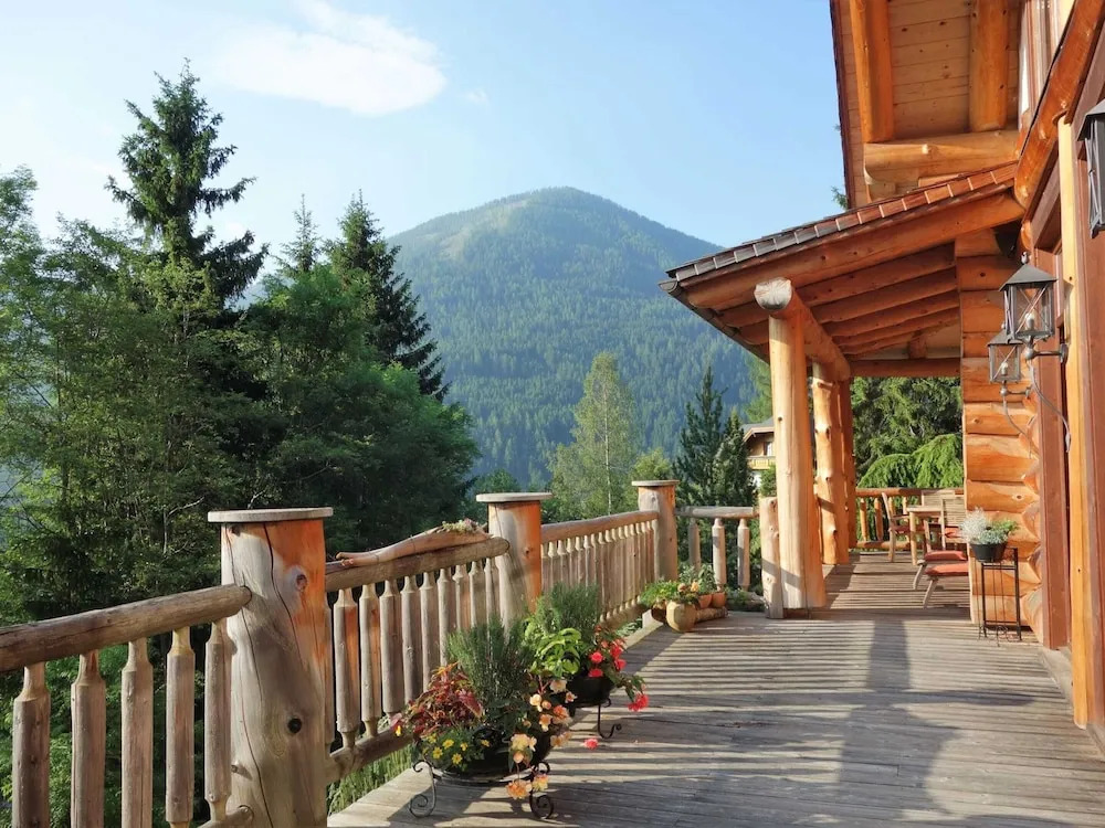 Chalet in Bad Kleinkirchheim With 2 Saunas
