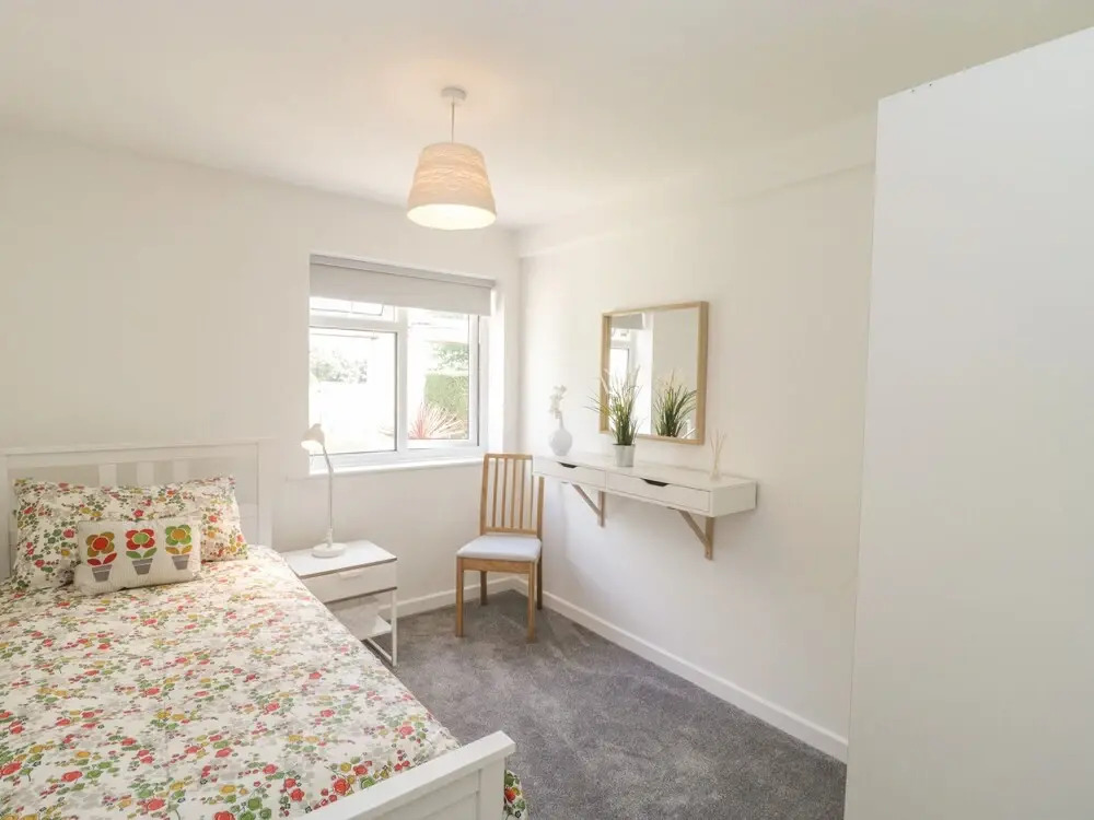 Orchard Annexe