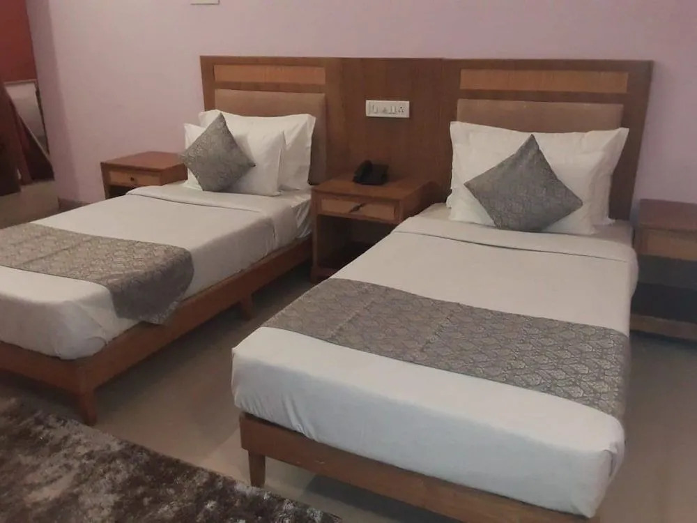 Hotel Ganpati Resort