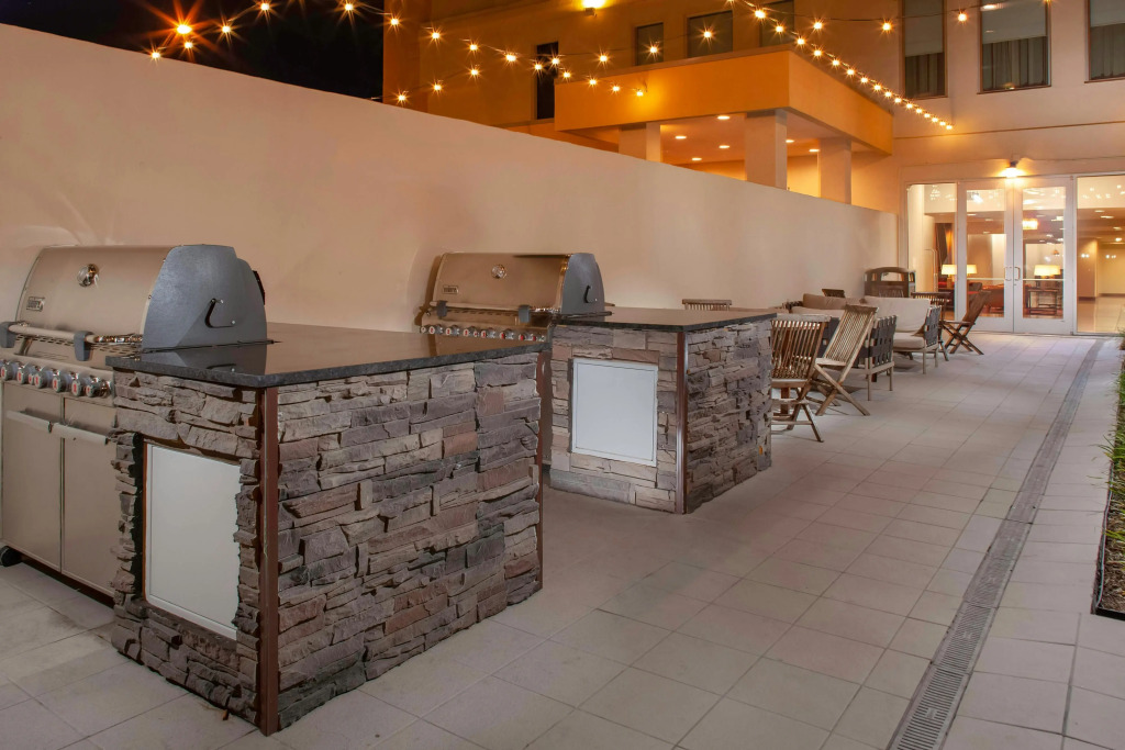 Fairfield Inn & Suites by Marriott Dallas Downtown