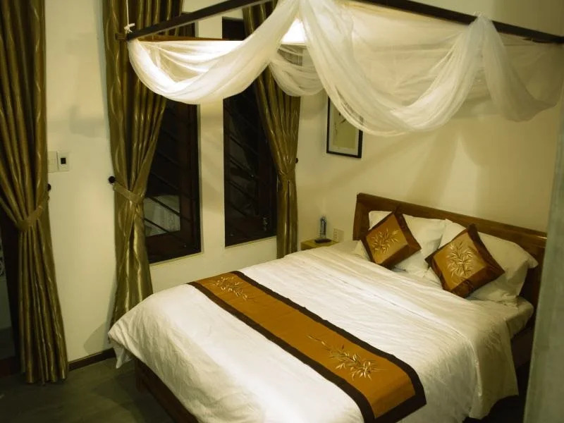 Calligraphy Homestay