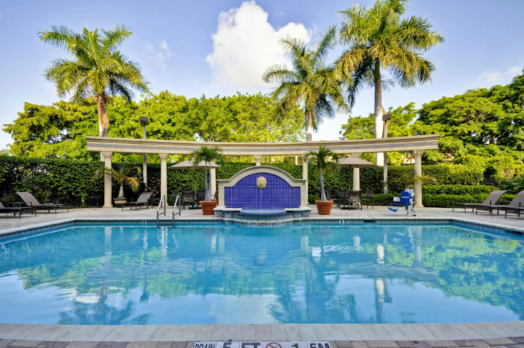 Hampton Inn Deerfield Beach
