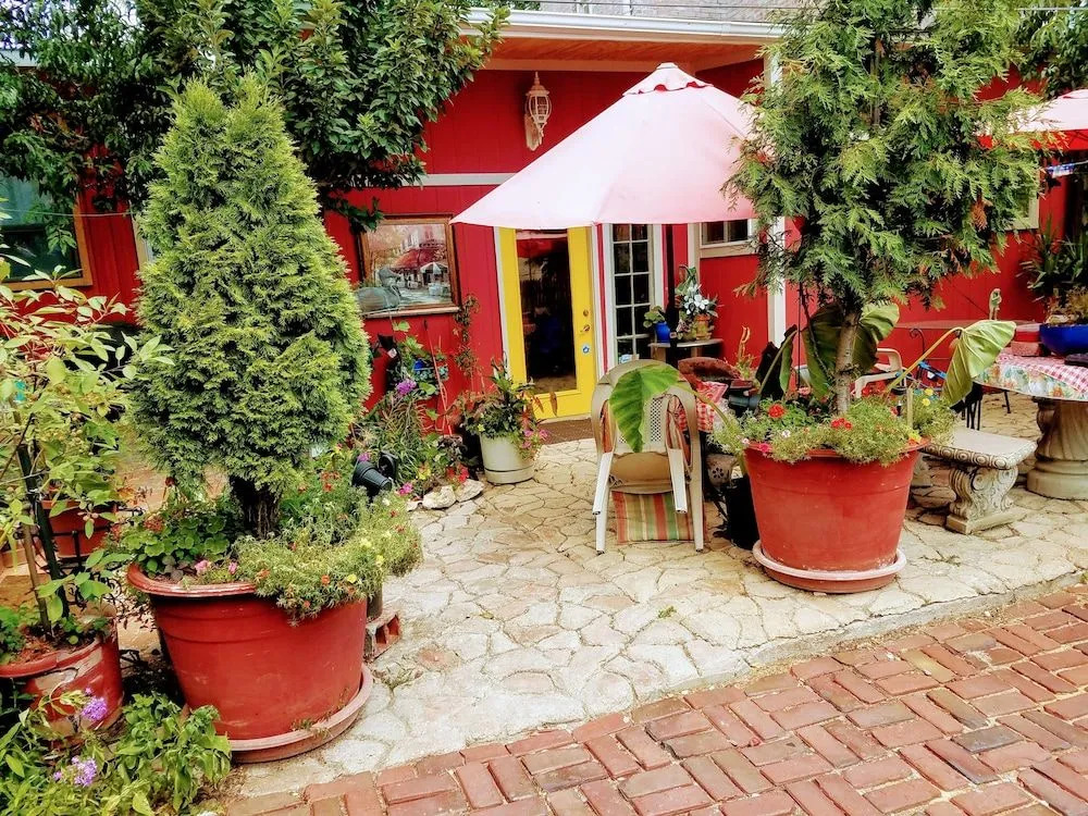 1812 Overture B&B