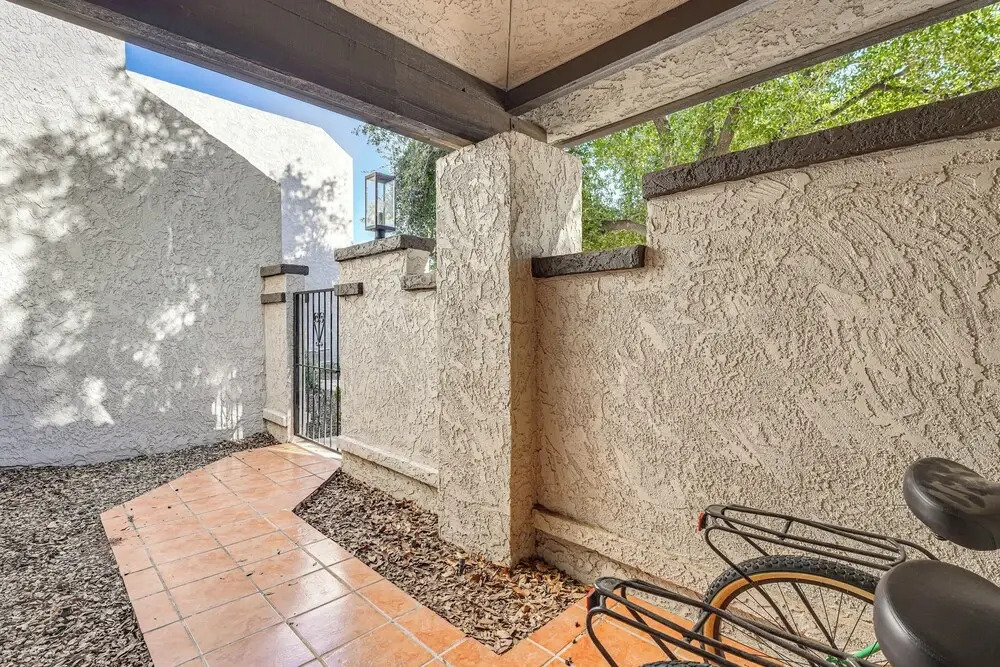 Unit 1 Mi to Old Town Scottsdale! Bring Your Pets