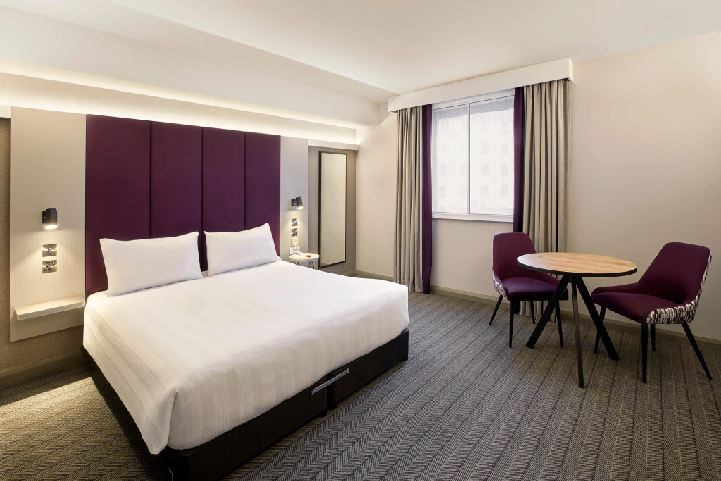 Premier Inn Rugby North - Newbold