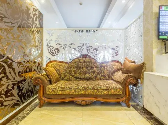 Tiantian Chain Hotel Chongqing Xinan Hospital