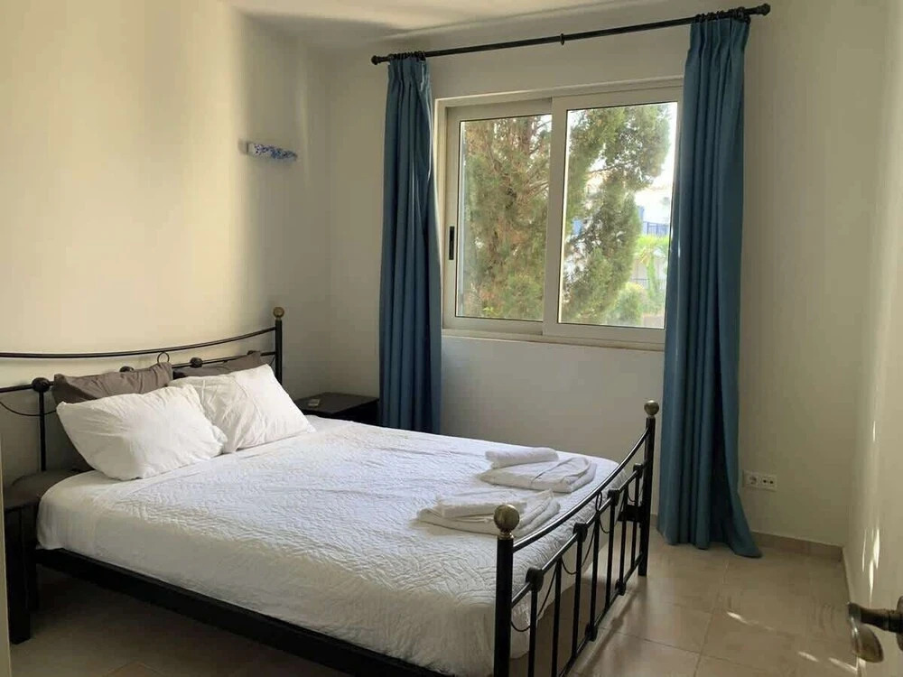 Cassiopeia 1BR Apt on Beach with Pool
