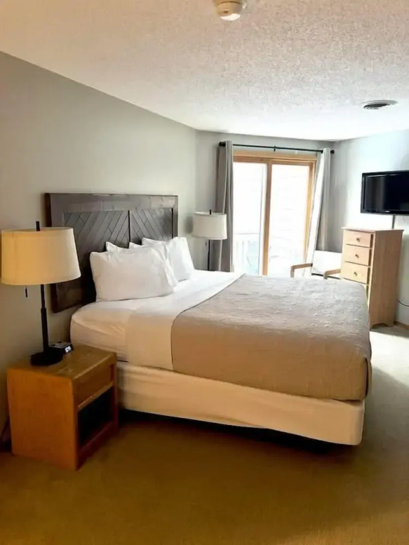 The Pointe Resort & Club 2 Bedroom Condo