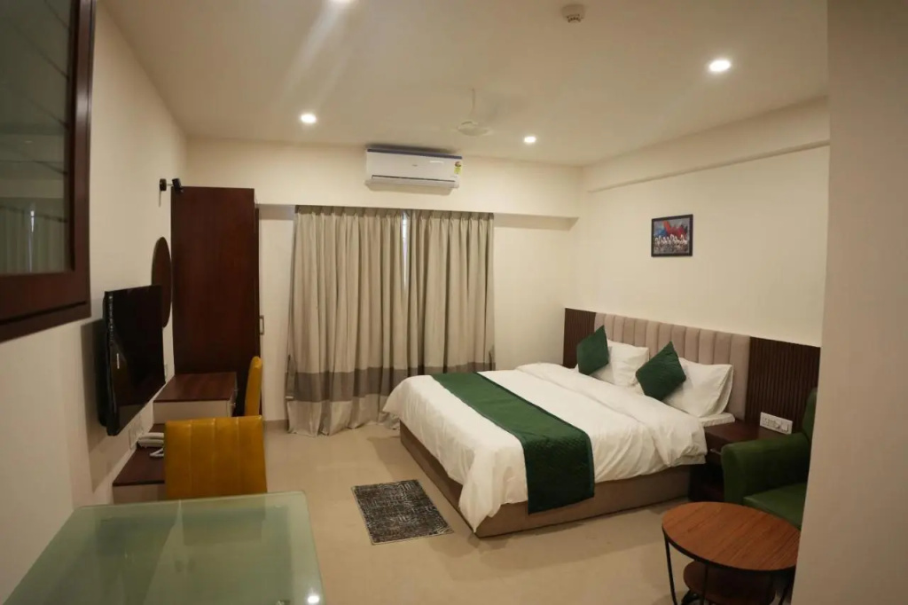 AK Castle Suites