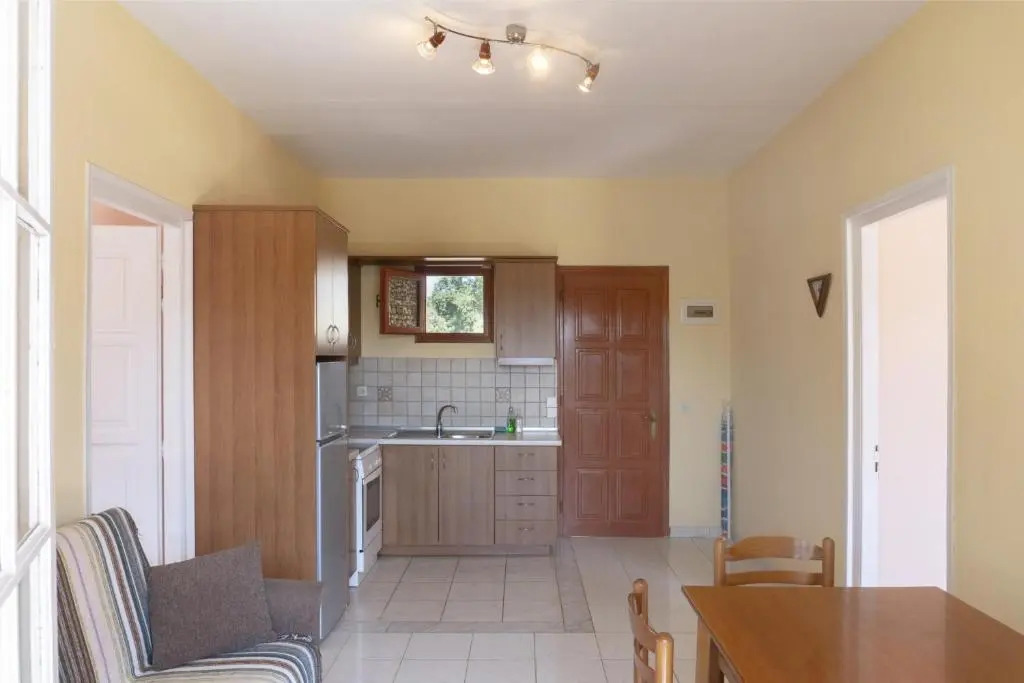 Dora Apartment Pagoi 1