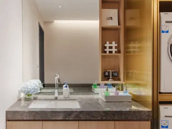 Shenzhen Putian Huawei Base Yunju Hotel