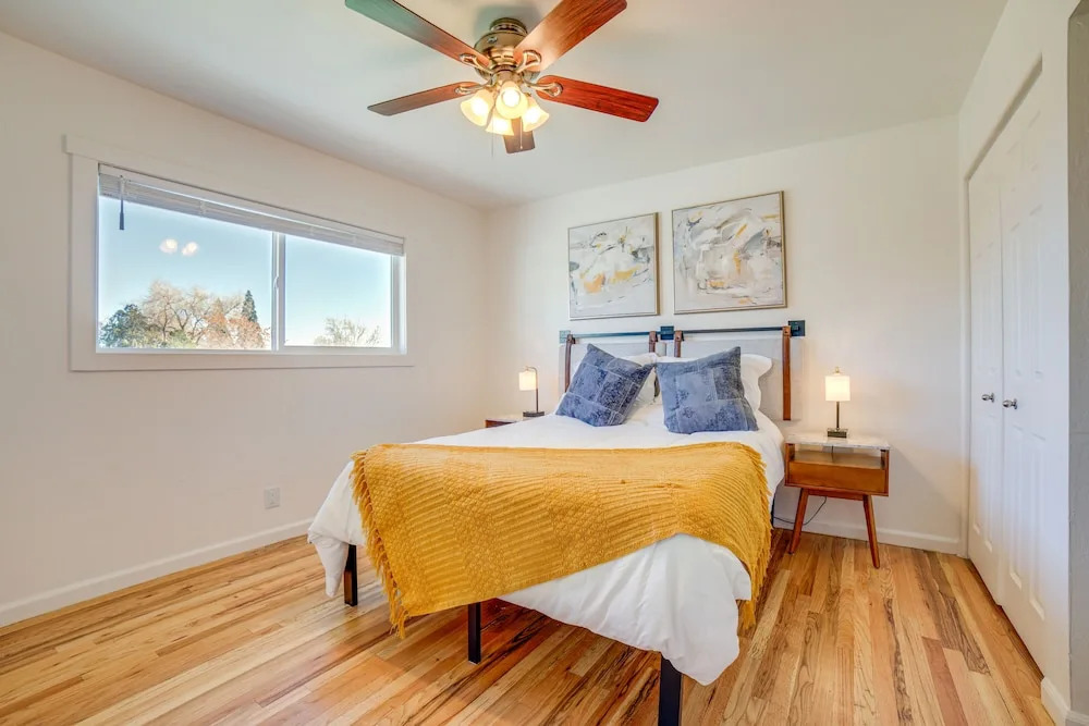 Modern Reno Home w/ Mountain View: Near Downtown!