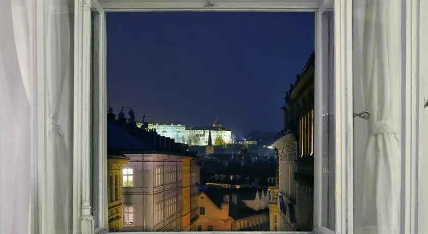 The Suite Prague Castle Apartment