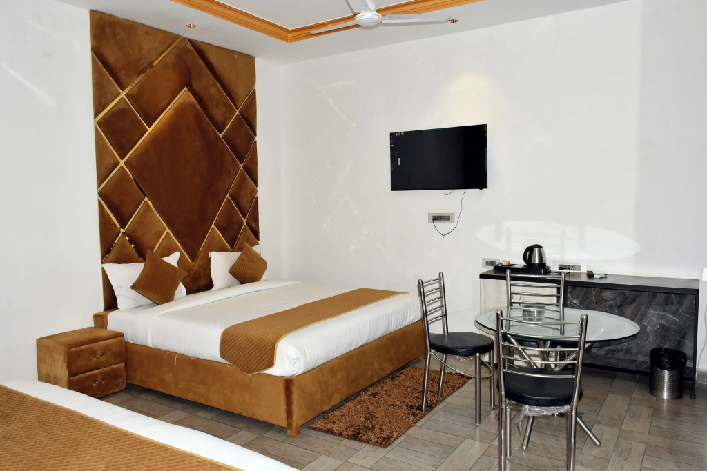 Palette by CheckIn Bareilly Formerly Bellazio Suites