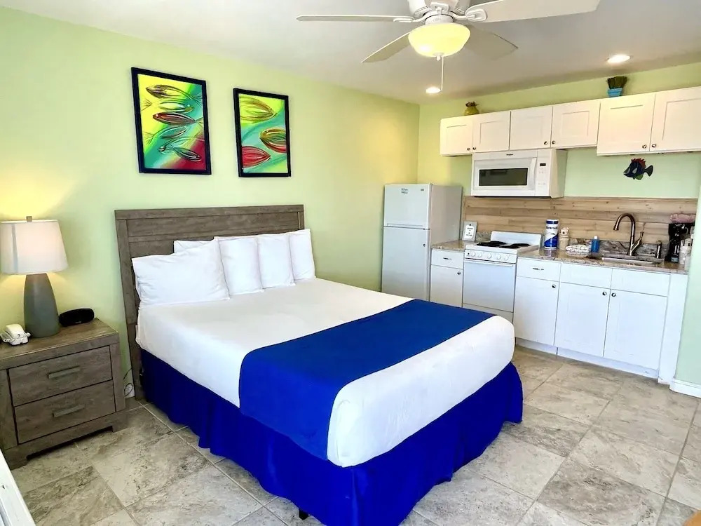 Beachgate Condo Suites And Hotel 234+235+236 3 Bedroom Condo