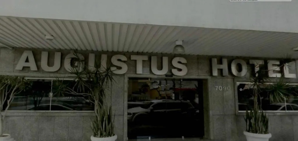 Augustus Hotel