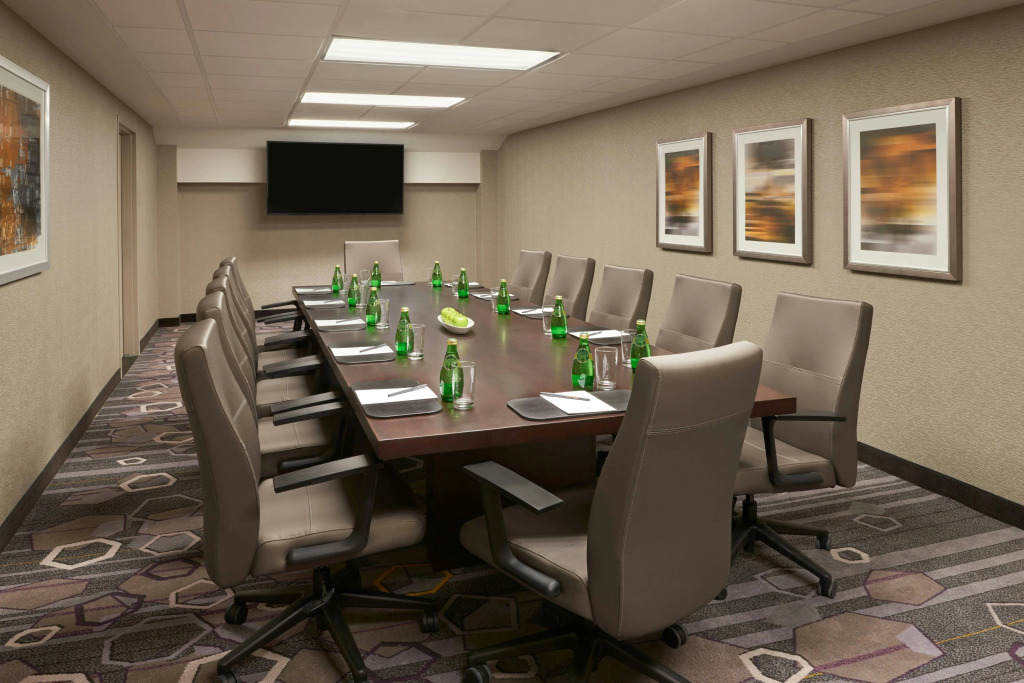 Courtyard by Marriott Oshawa
