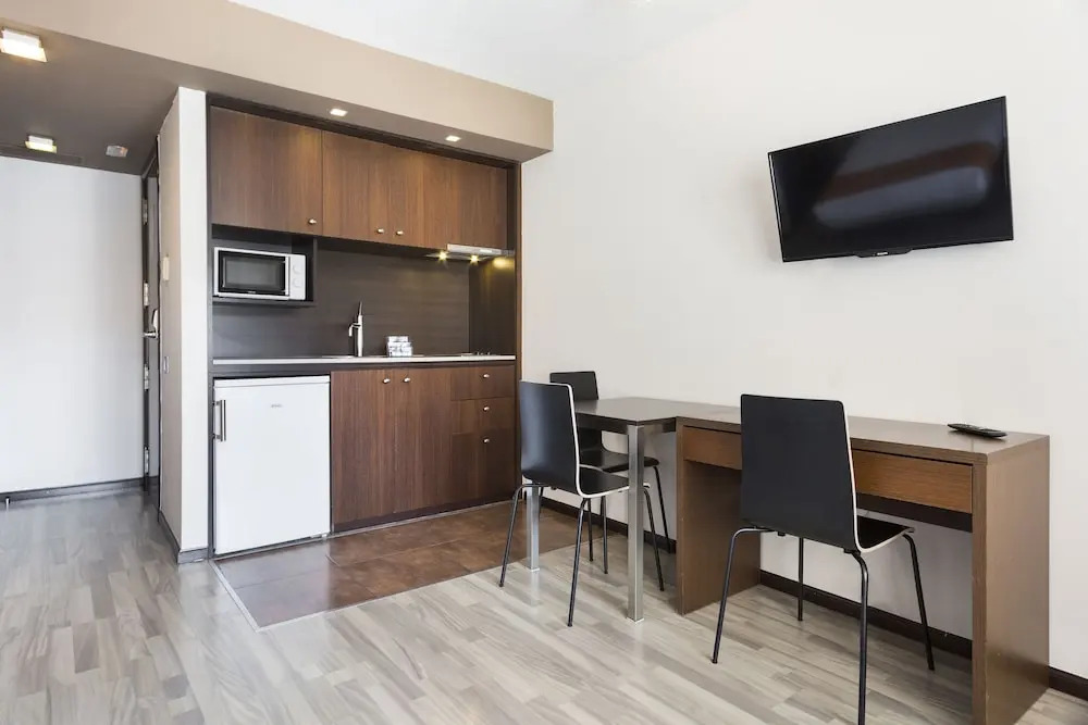 Aparthotel Centric