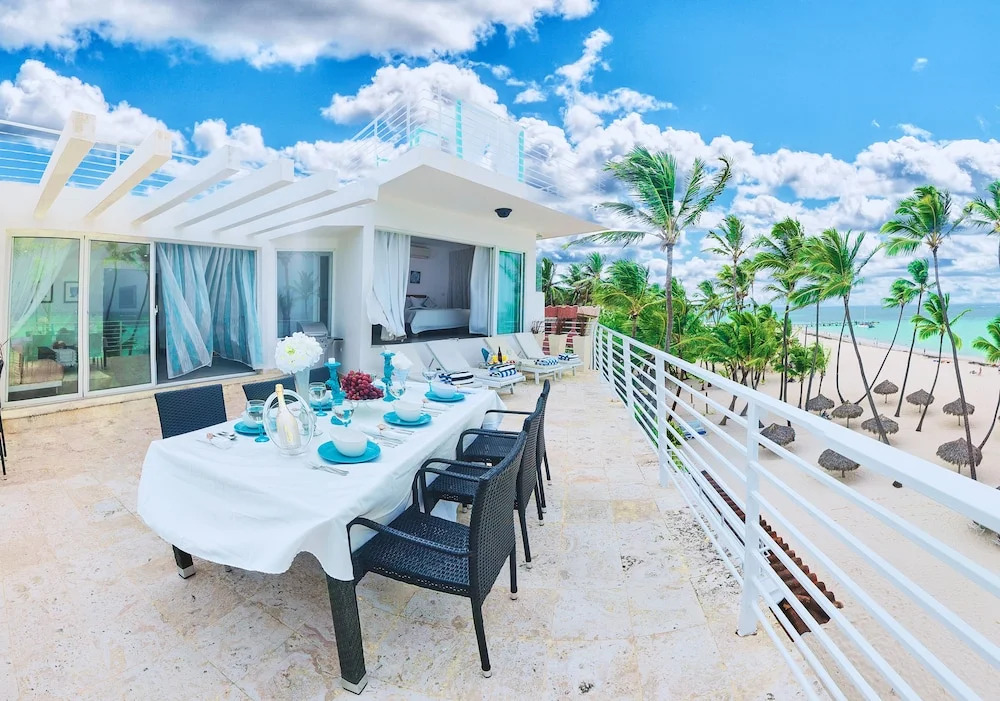 Everything Punta Cana - Top Beachfront