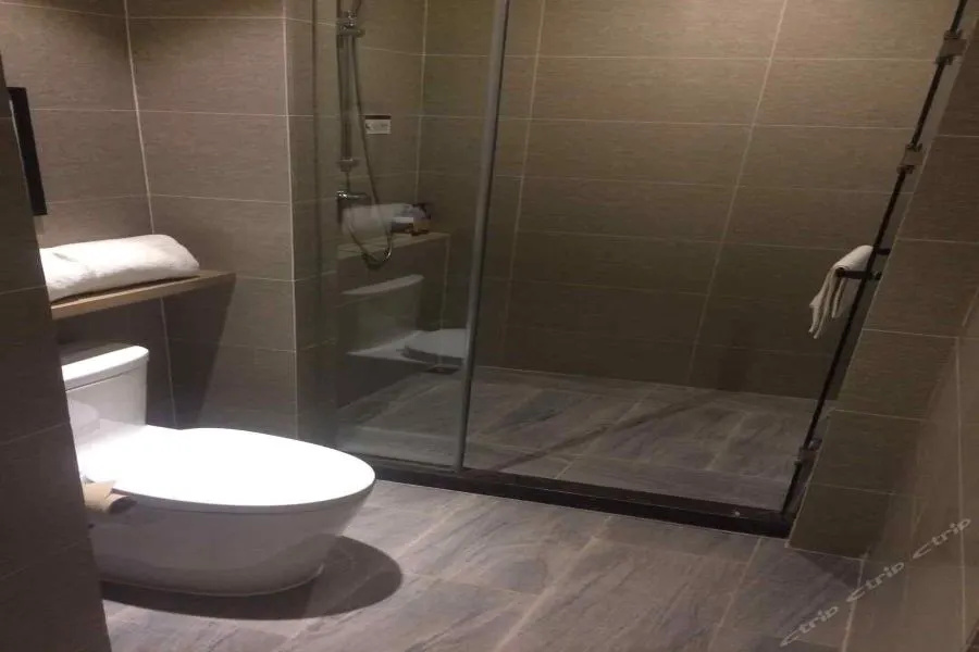 Atour Hotel