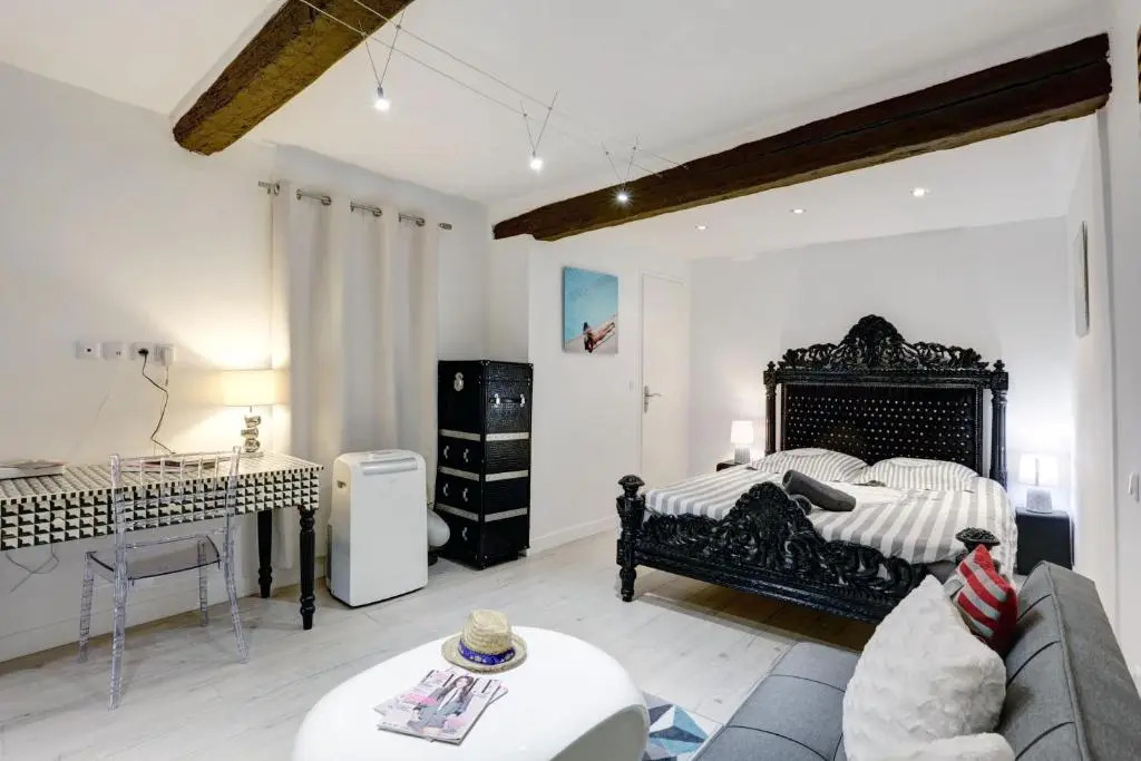 Le Saint Joseph - Old Tow, 2 Appartments in 1