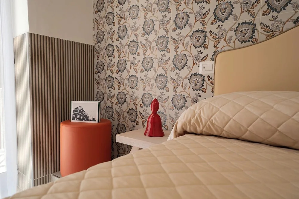 P.C. BOUTIQUE DE GASPERI by ClaPa Group Dislocated Hospitality