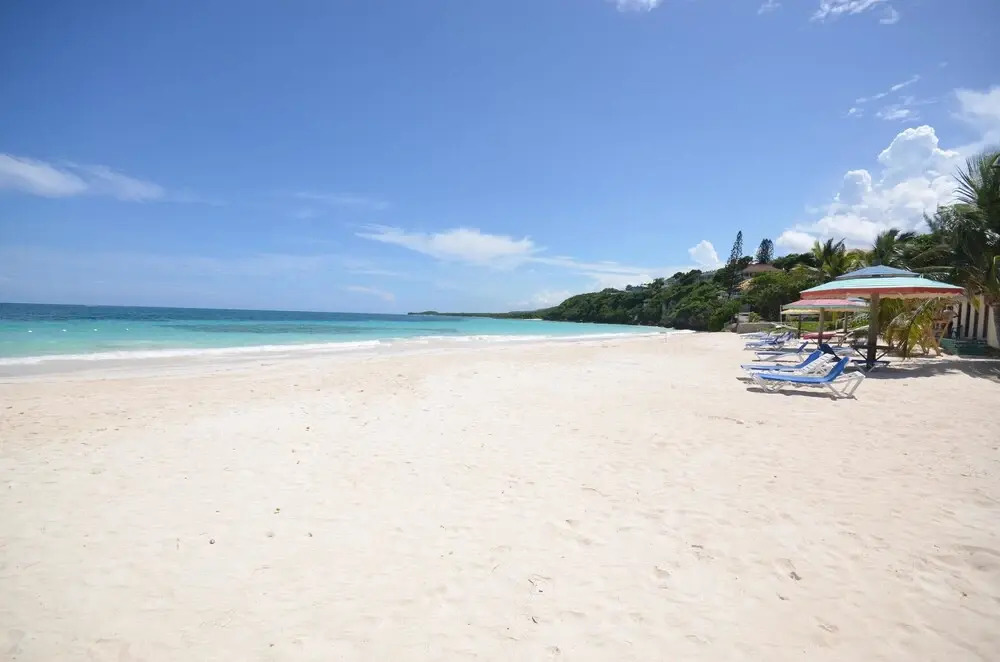 Azure Cove, Silver Sands. Jamaica Villas 5BR