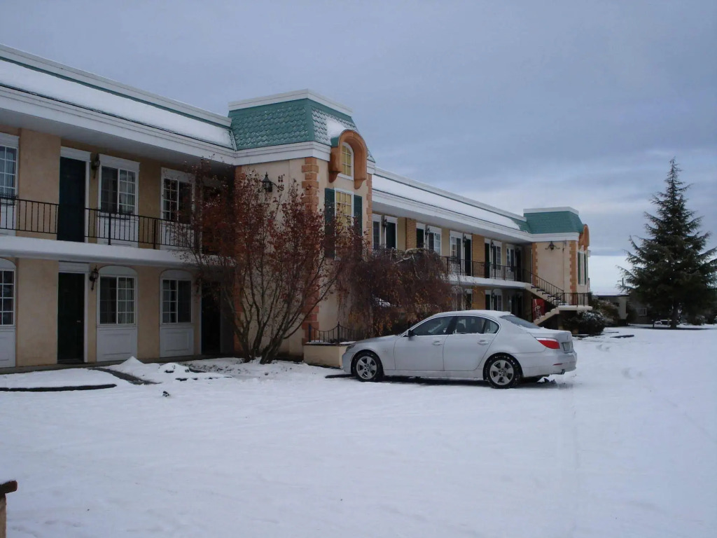 Sequim West Inn
