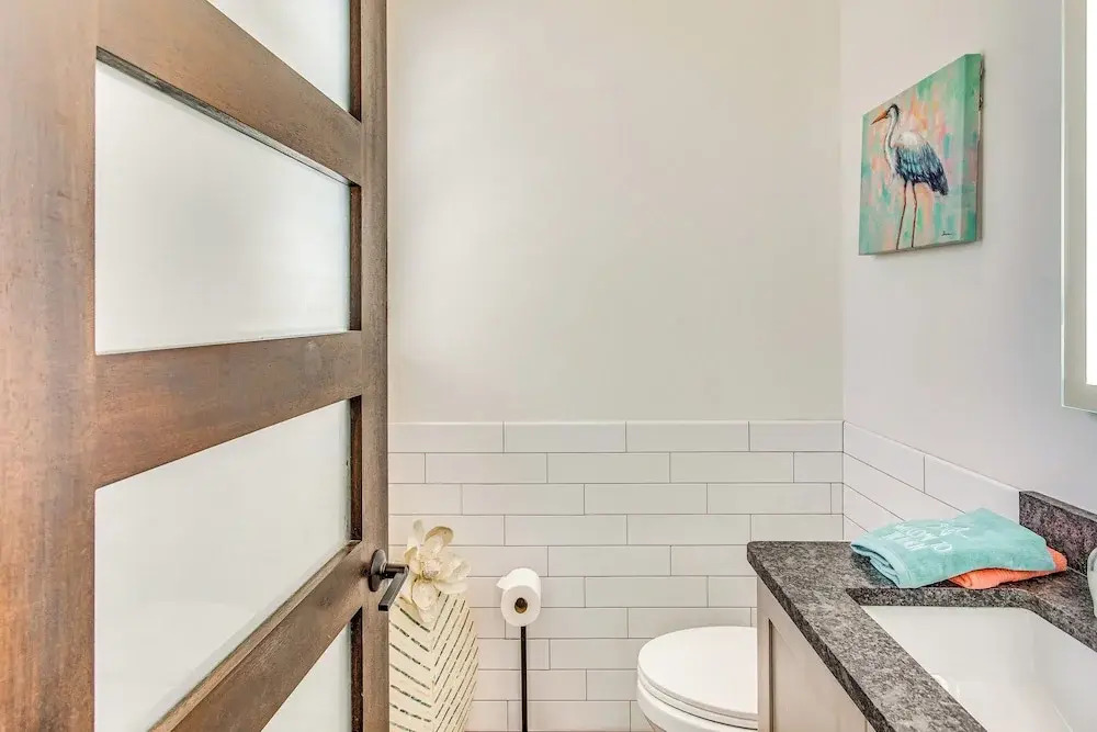 Walk to Ocean: Myrtle Beach House w/ Hot Tub