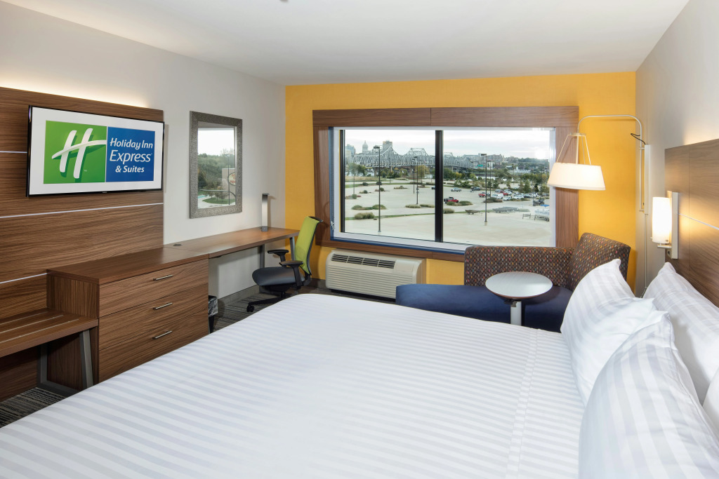 Holiday Inn Express East Peoria - Riverfront by IHG