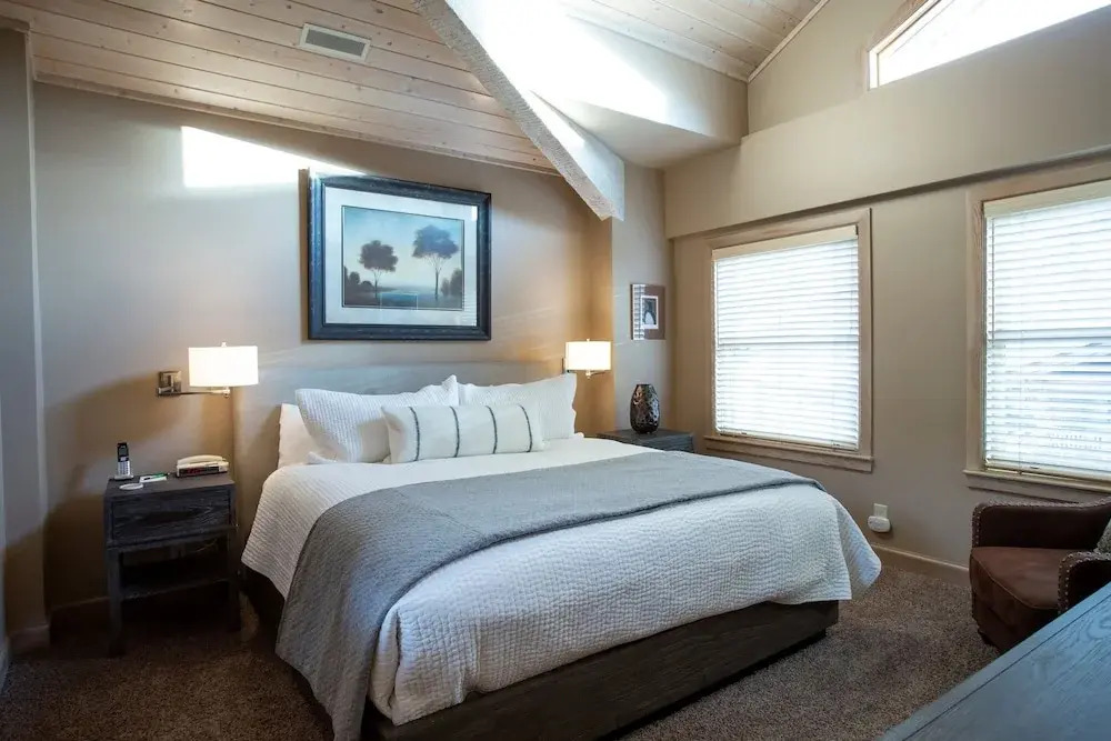 Royal Plaza at Deer Valley Resort - One Bedroom Condo #404 1 Condo