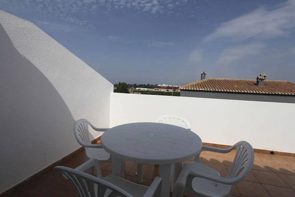 Dénia24 Apart & Hostel Beniarbeig