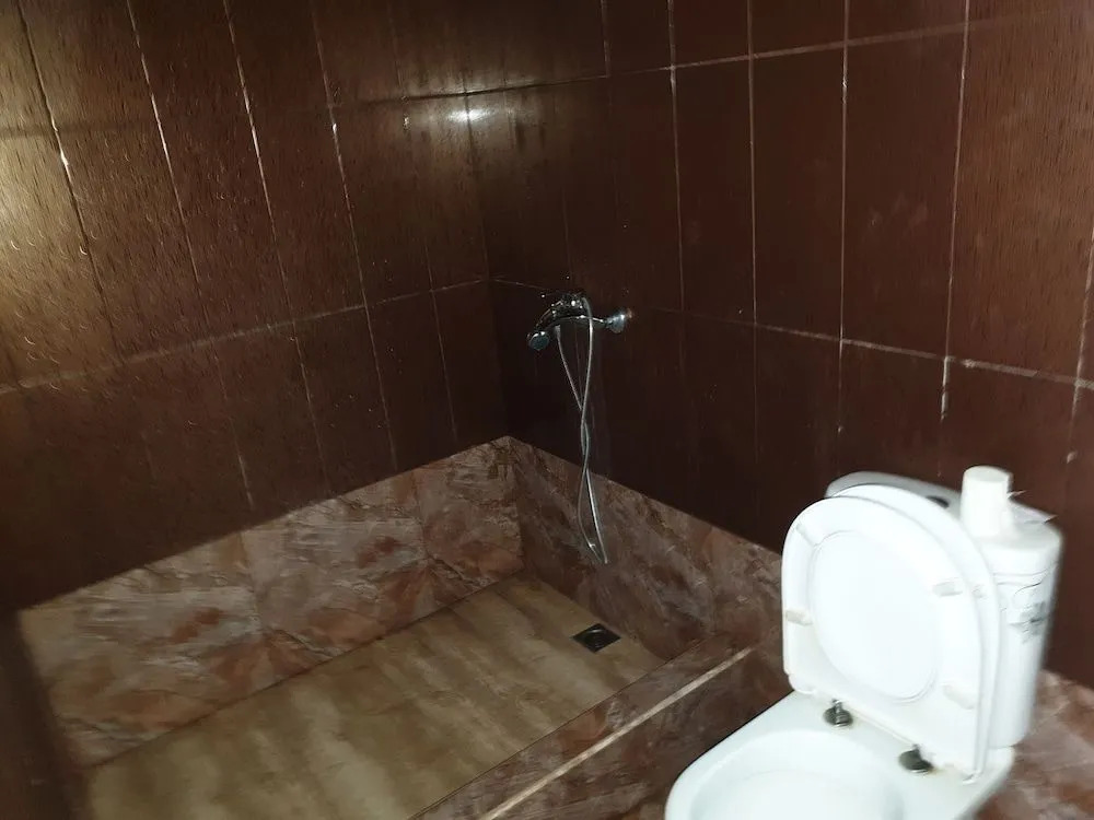 Baaz Hostel