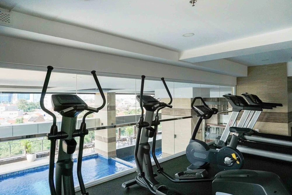 Elegant and Comfortable 2BR Apartment at Maqna Residence