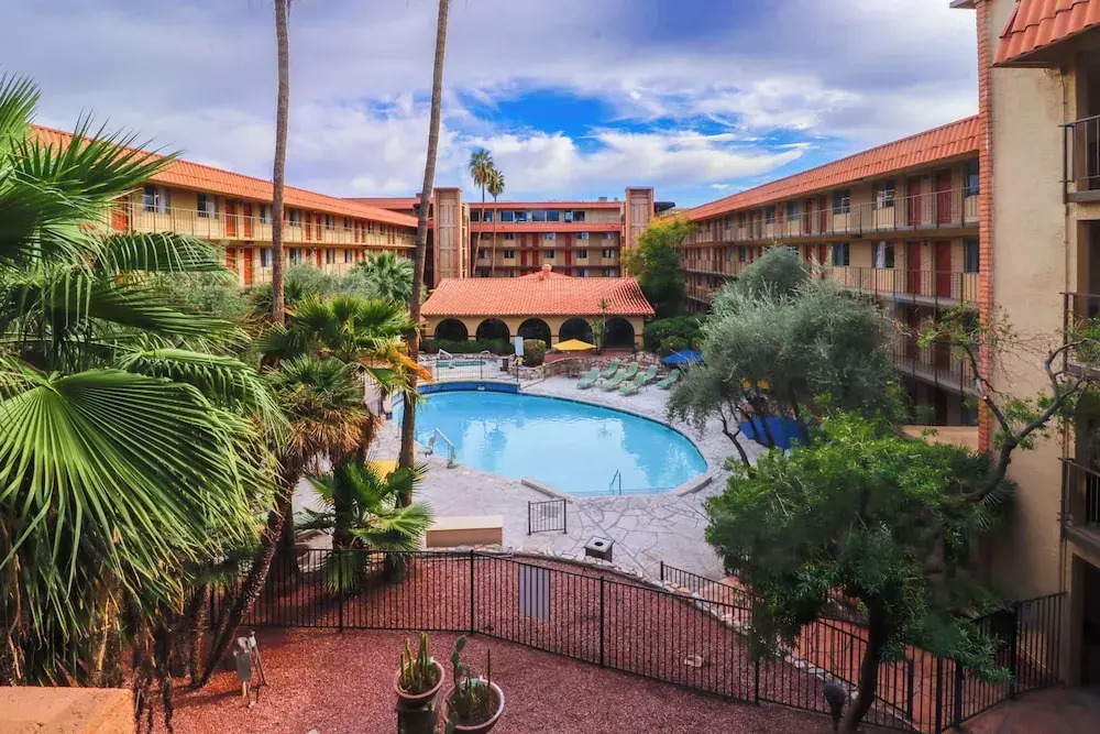 Studio 6 Phoenix, AZ - Sky Harbor